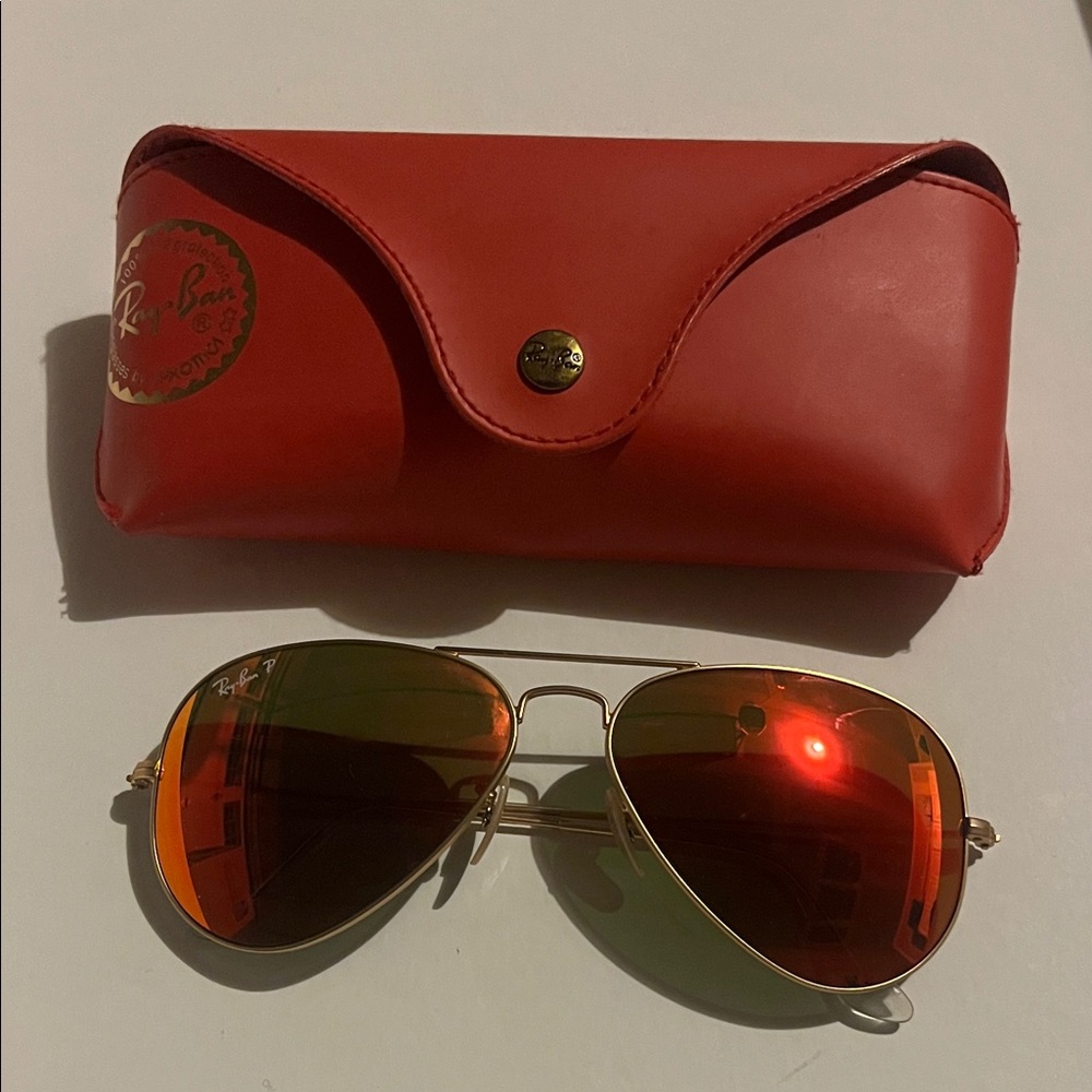 Ray-Ban Gold Aviator Sunglasses with Orange Lenses
